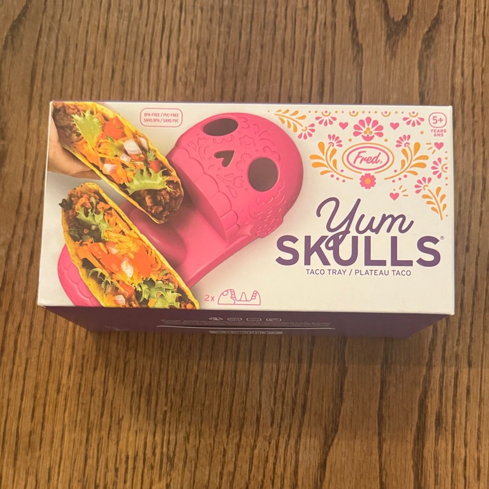 Fred Yum Skulls Pink Taco Holder
